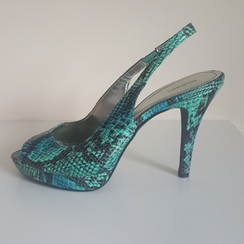 Teal/Green & Black Sling Back Platform Heels
